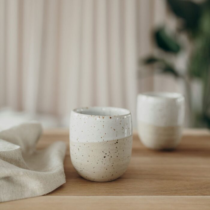 keramik-becher-ohne-henkel