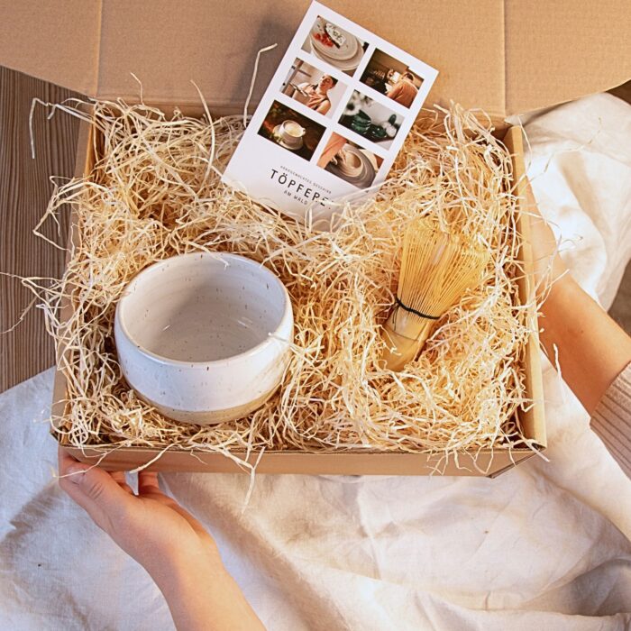 matcha-tee-zubehoer-set-geschenkbox-matcha-set