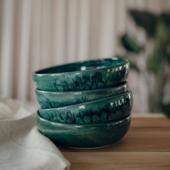 tiefe-teller-gruen-schuesseln-fuer-bowls