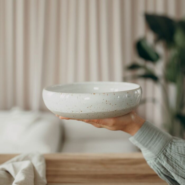 tiefer-teller-getoepfert-poke-bowl-schale